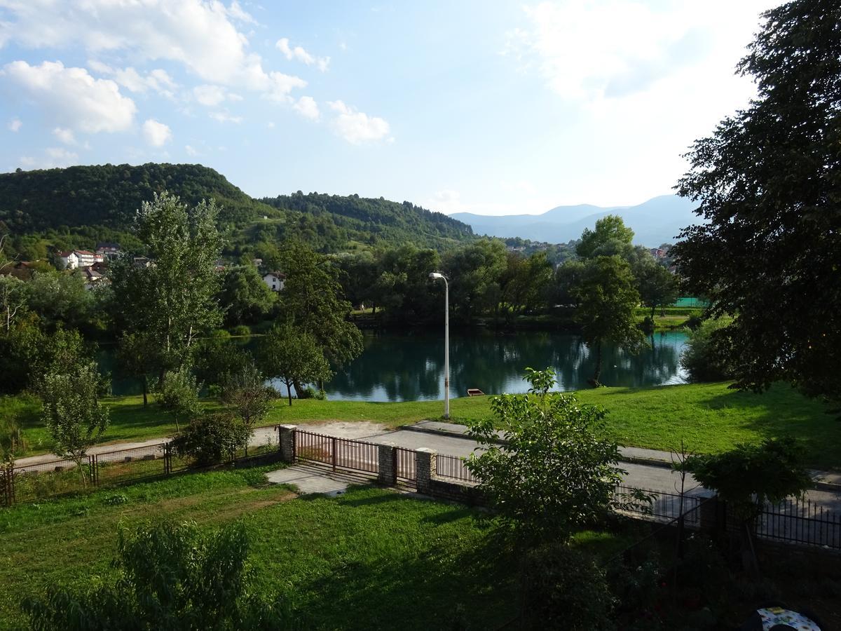 Apartment Una Laguna Bihac Exterior photo